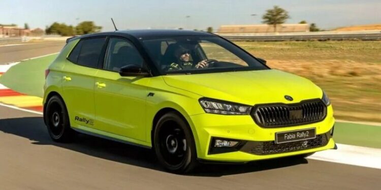 Представлено найпотужнішу Skoda Fabia в історії (ВІДЕО)