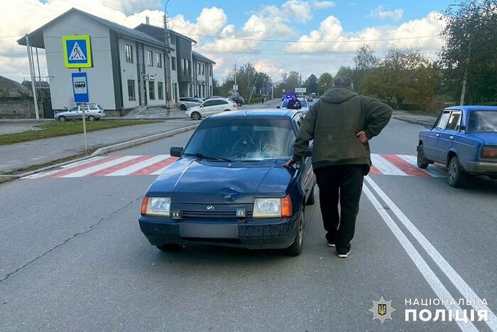 ДТП у Красилові: на пішохідному переході водій збив 10-річну дівчинку