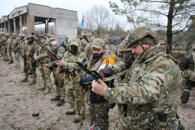 Верховна Рада продовжила дію воєнного стану та мобілізації до лютого