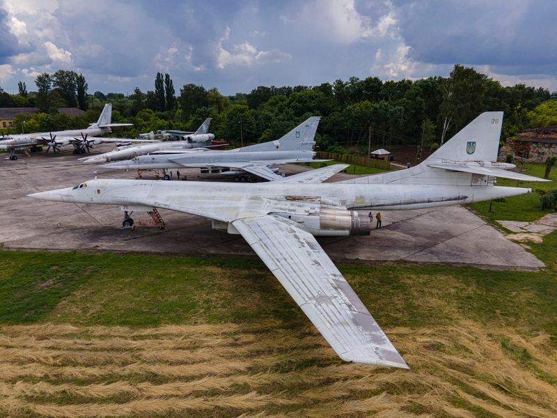 Росіяни використовують проти Україні стратегічні бомбардувальники Ту-160, які Україна передала РФ у 1999 році