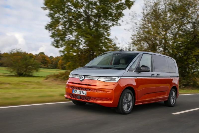 Volkswagen Multivan – повнопривідний плагін-гибрид на базі установки eHybrid 4Motion з трьома моторами