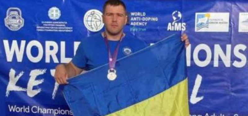 Спортсмен з Тернополя здобув "срібло" на Чемпіонаті світу з гирьового спорту