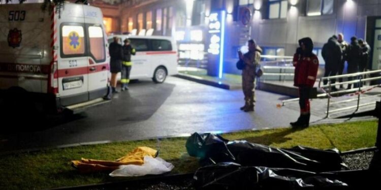 В лікарні Запоріжжя помер чоловік, який вчора отримав поранення внаслідок ракетного удару