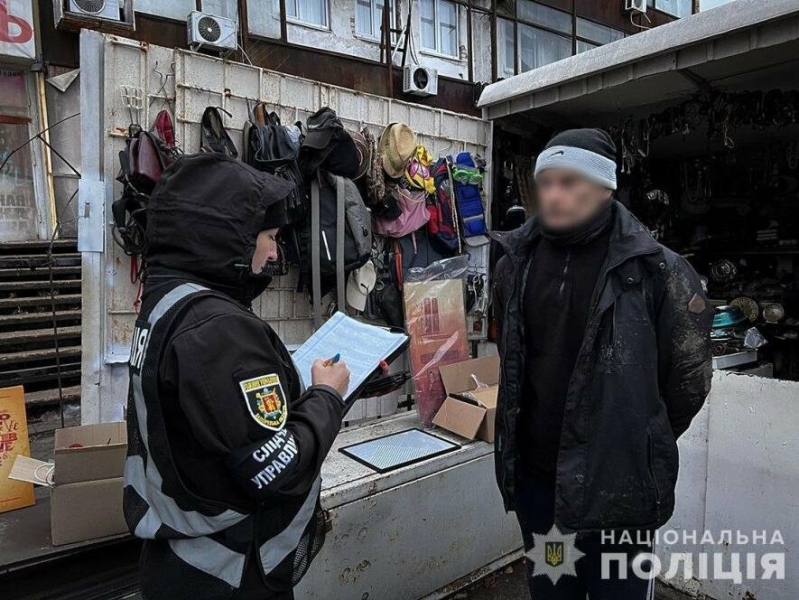 Правоохоронці затримали мешканця Запоріжжя, якого підривають в торгівлі гранатами та набоями