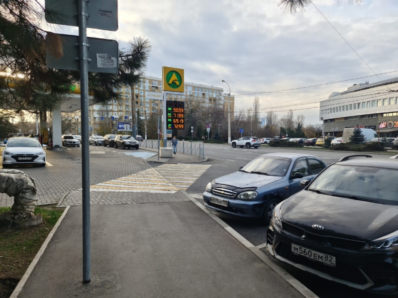 У Криму за місяць рекордно зросли ціни на бензин – активісти