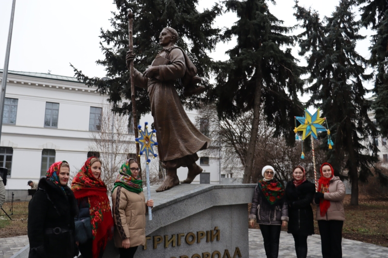 На Різдво в Полтаві відкрили пам’ятник мандрівному філософу Григорієві Сковороді