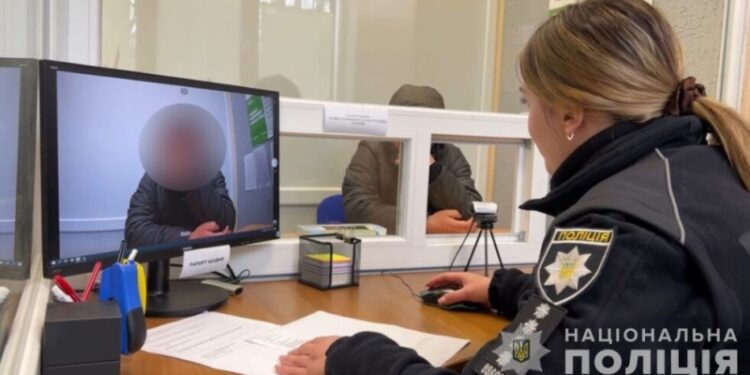 Поліція Лебедина затримала чоловіка за розбійний напад