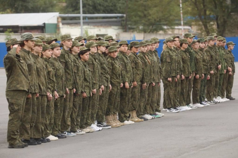 У Криму посилюється мілітаризація свідомості школярів – правозахисник