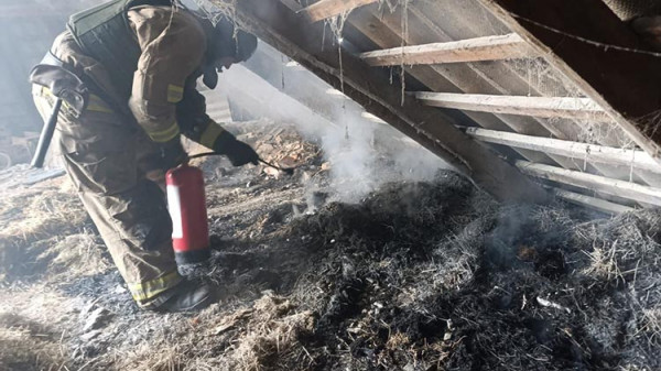 Нікопольщина під масованим вогнем ворога: руйнування та пожежа